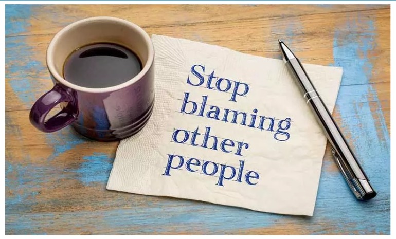 Stop Blamming Other People | Berhenti Menyalahkan Segalanya