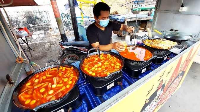 Korean Street Food Sebagai Usaha Kuliner Kekinian di Indonesia